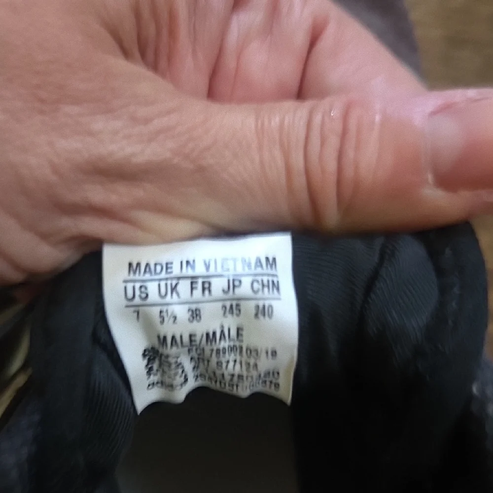 Salomon Multicolor Trail Shoes - Picture 5 of 5